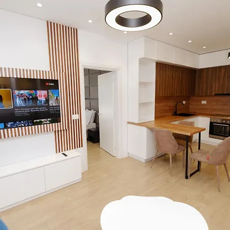 アパート Albania Haven 5a ティラナ