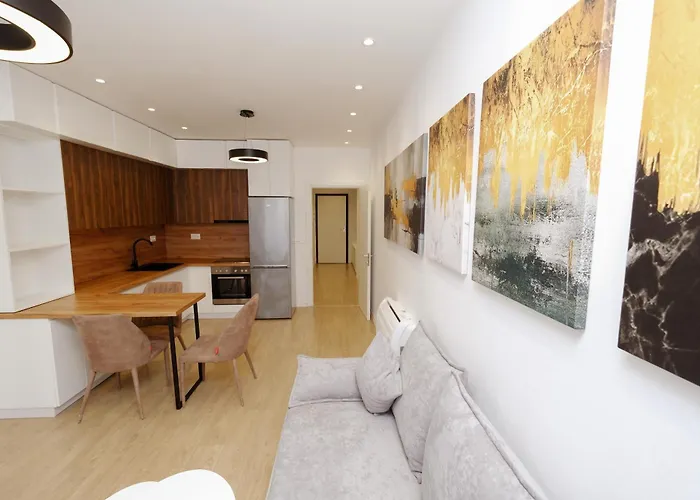 Albania Haven 5a アパート ティラナ